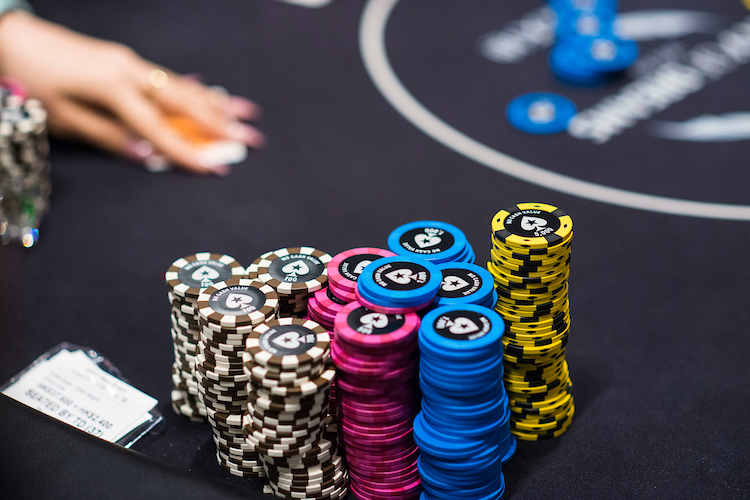 Chip Stacks_2018 APPT Macau_Main Event_Day 3_Giron_8JG8618